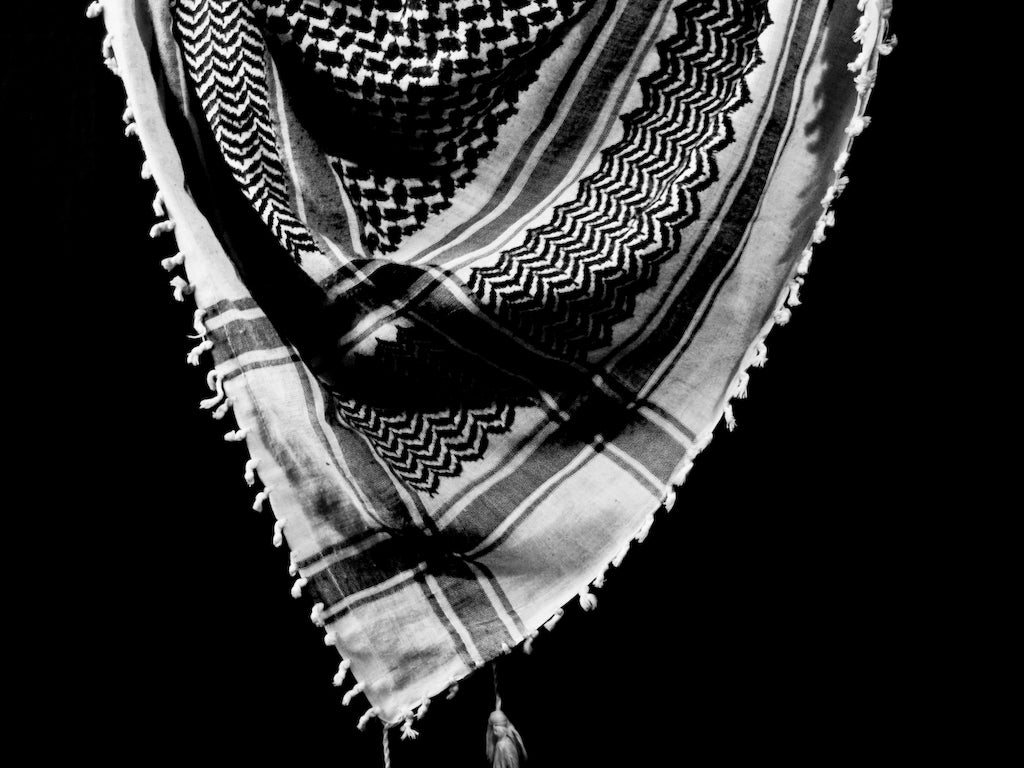 Keffiyeh Solid Mujahid